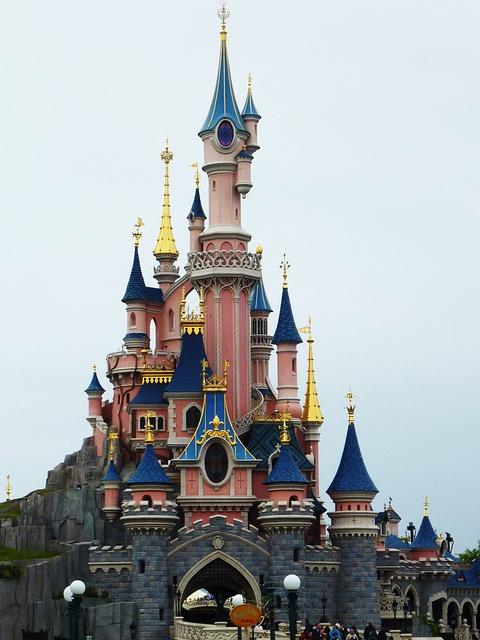 Tipy na cenově výhodné ubytování v okolí Disneyland Paris